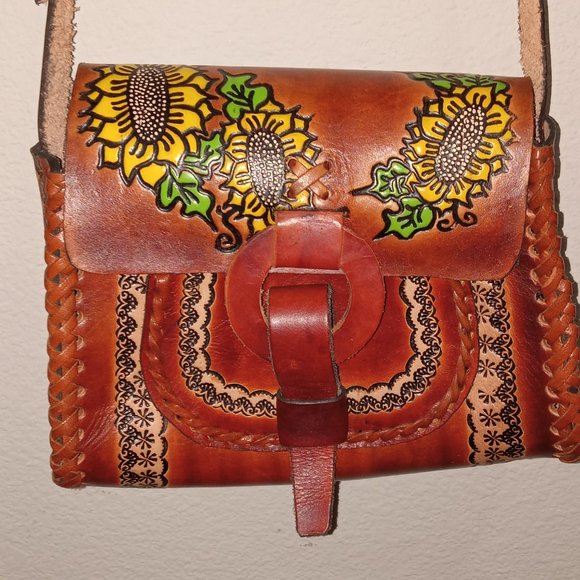 Handmade Leather Hand painted Made in Mexico Crossbody - Picture 10 of 12